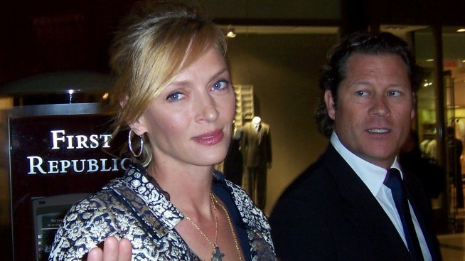 Ума Търман и бившият ѝ се хванаха за гушите