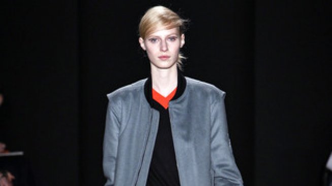 Андрогинен стил – женствената денди линия