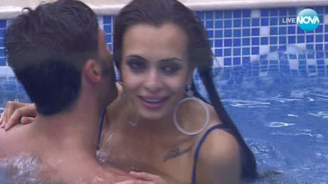 Лияна „тества ангелите“ на Тервел