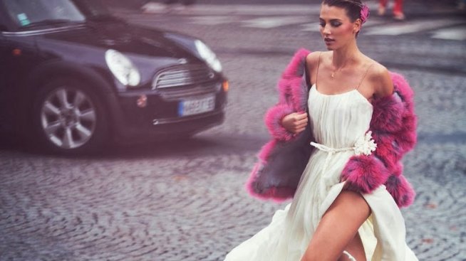 Алина е по-нежна и женствена от всякога