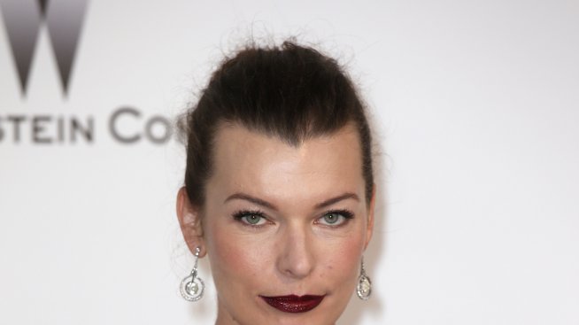 Мила Йовович очаква второ дете