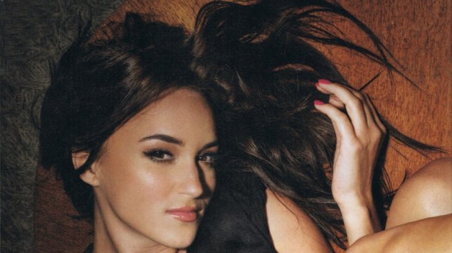 Ученичката на батко Роузи Джоунс (18+)