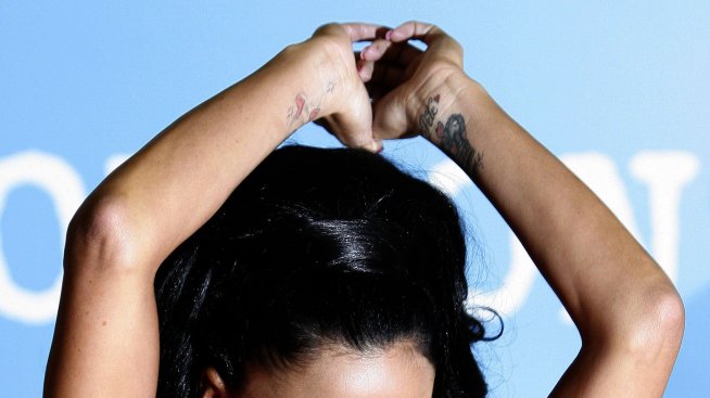 Кати Прайс побърза да се омъжи