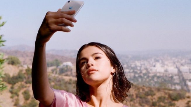 Селена губи приятели заради Бийбър, спечели нова майка