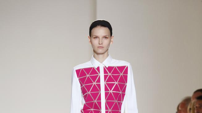 Виктория Бекъм разкри една колежанска страна на стила си