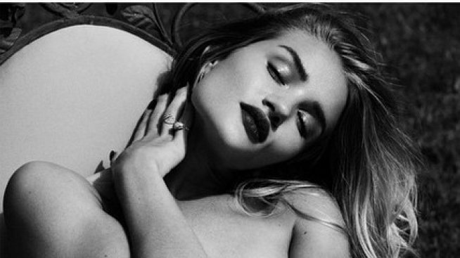 Горещи тела: Роузи Хънтингтън-Уайтли