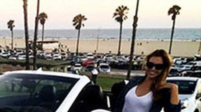 Любовницата на Бен Афлек подкара скъп автомобил