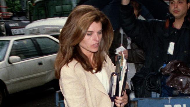 Мария Шрайвър: Няма да си сваля коледната украса