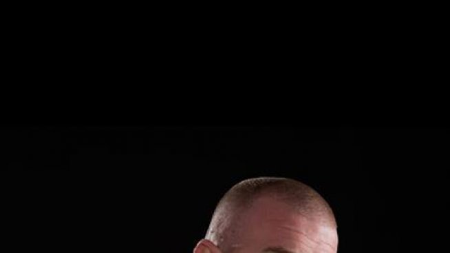 Динко се изръси с 1000 долара за Луна