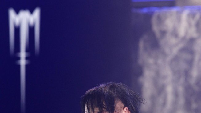 Мерилин Менсън предложи помощта си на Парис Джексън