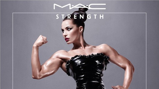 Бодибилдърка смени Лейди Гага и Ники Минаж