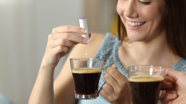 Аспартам, фруктоза... Кои са заместителите на захарта?