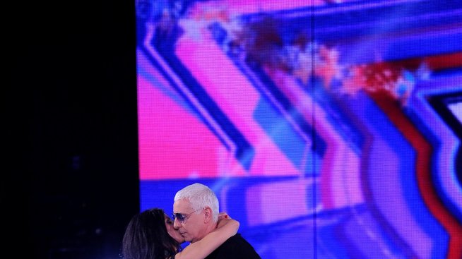 Стенли си тръгва доволен, а Кичка и Рут пак се обиждат