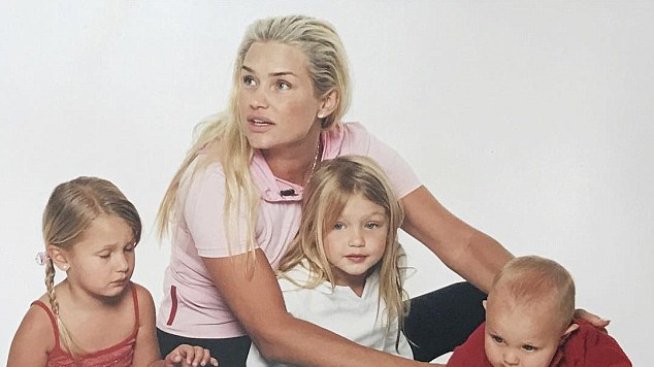 Джиджи и Бела преди да станат топмодели