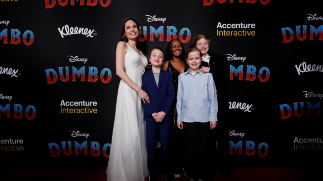 Джоли предложи на Пит да гледа децата през лятото