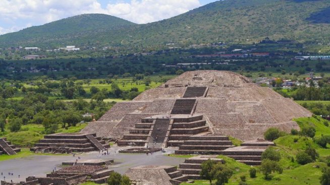 Най-високите пирамиди в света