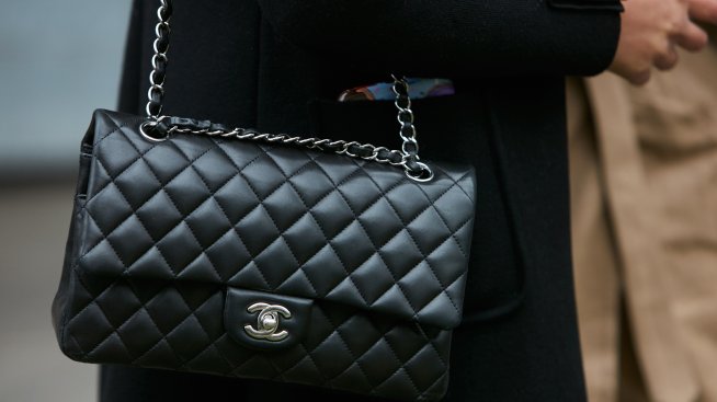Chanel спира да използва екзотични кожи