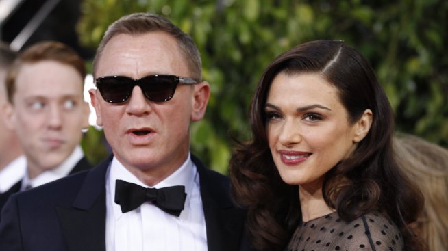 Даниел Крейг се държи като Джеймс Бонд и в реалния живот