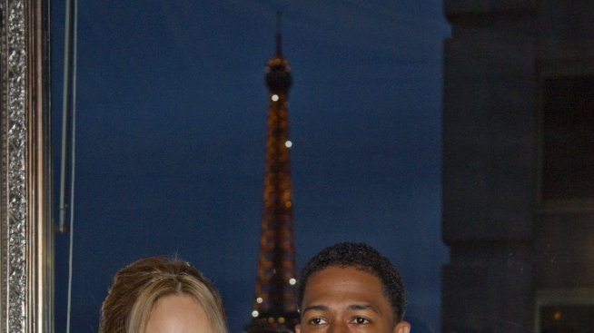 Марая и Ник правят любов на нейната музика