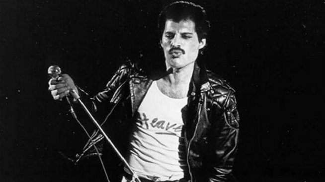 Кръстиха астероид на Фреди Меркюри