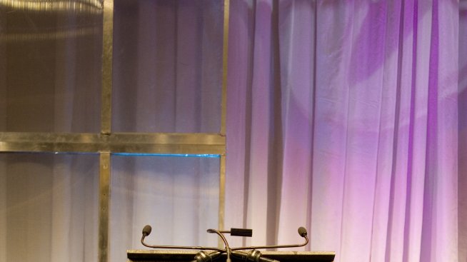 Осем съвета, които ще ви спасят от сценичната треска