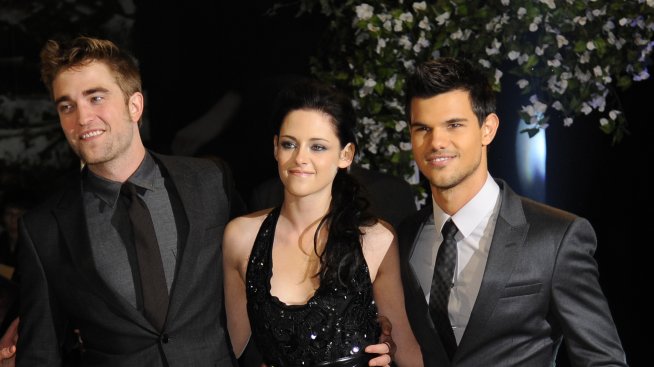 Кристен Стюарт прекарва все повече време с Тейлър Лаутнър