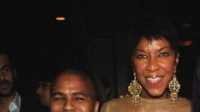 Почина синът на Натали Коул