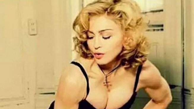 Мадона се предложи пак на Шон Пен срещу 150 000 долара