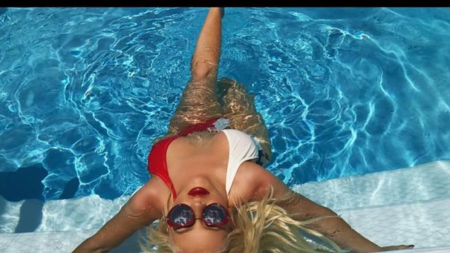 Топ звездни плажни тела на 2017