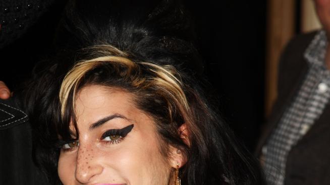 Ейми изнесе катастрофален концерт в Белград