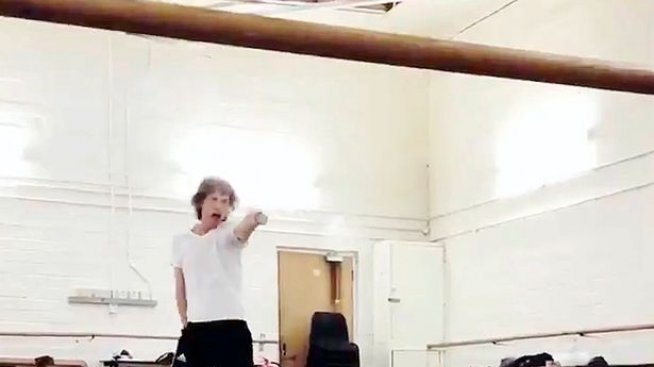 Мик Джагър отново на репетиции