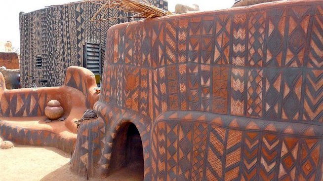 Шарените колиби на Буркина Фасо