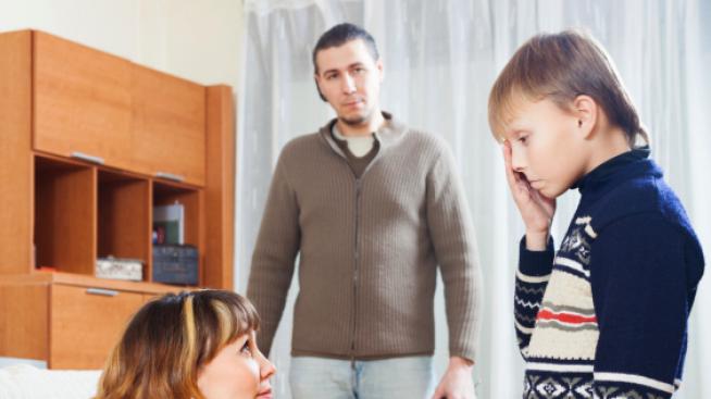 Родителите лъжат за това колко често бият децата си