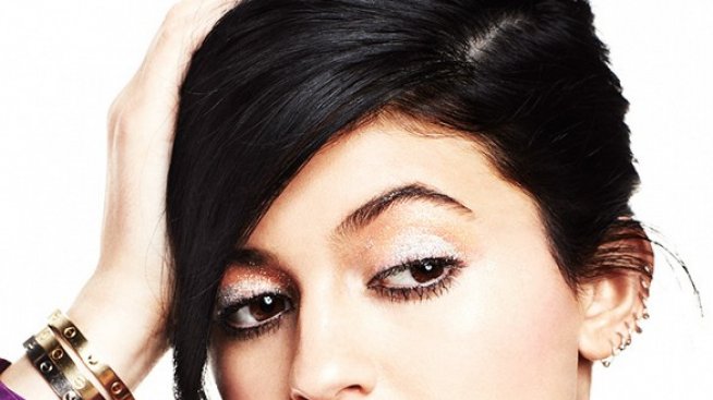 Кайли Дженър разкрива тайните на красотата на жените Кардашян