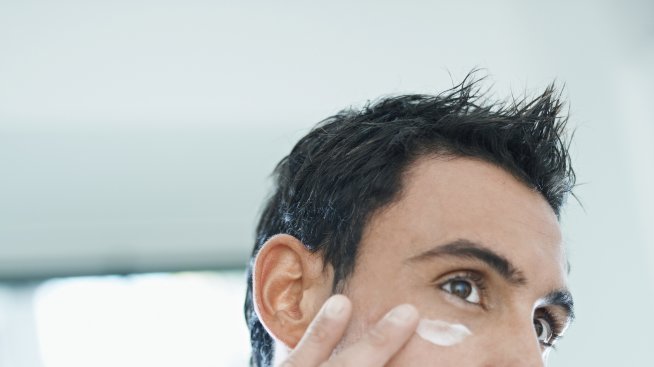 Как мъжете могат да изглеждат по-млади