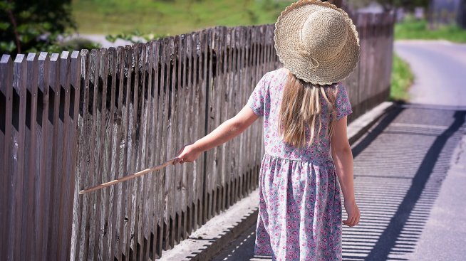 Учени съветват: Разхождайте се поне час, ако работите седнали