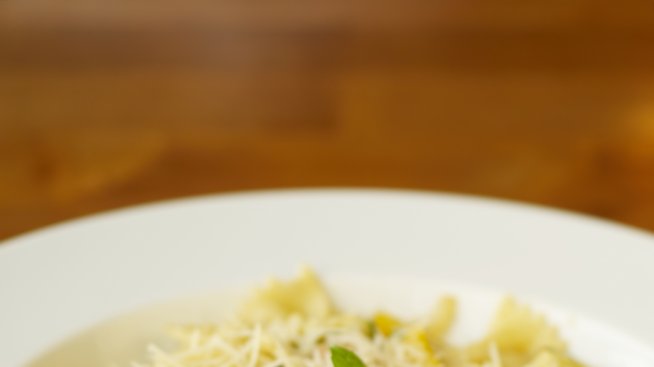 Макаронен венец