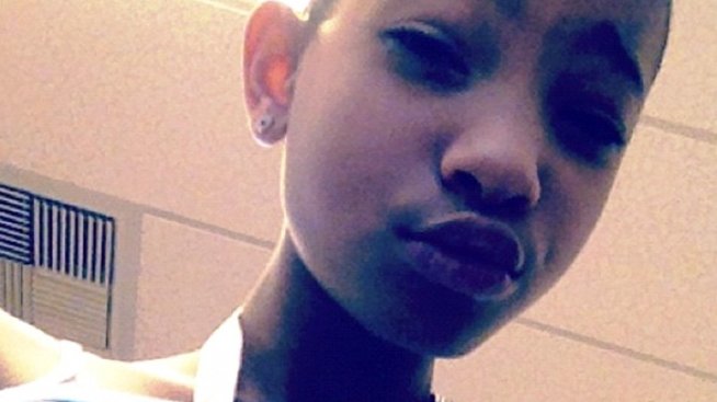 Уилоу Смит си обръсна главата