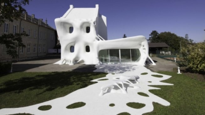 Къща, "обладана" от духове