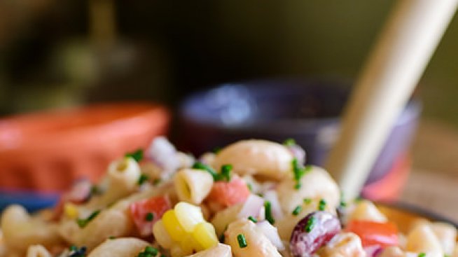 Мексиканска салата с макарони