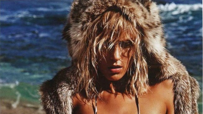 Голата провокация на Vogue