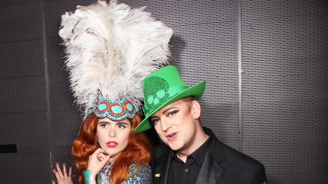 Бой Джордж ще лекува Ейми Уайнхаус