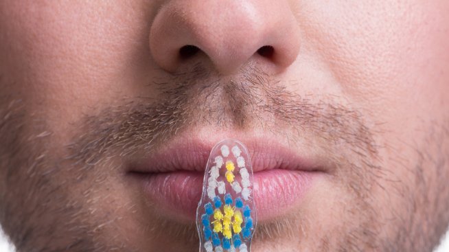 Можем ли да ползваме същата четка за зъби, след като оздравеем?