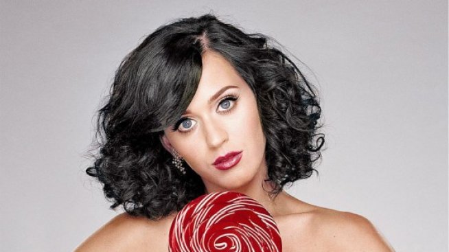 Кейти Пери отвори будоара си за сп. Max