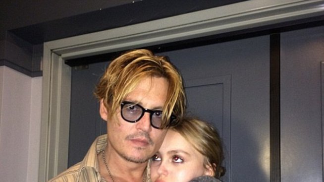 Джони Деп притеснен заради щурата си щерка