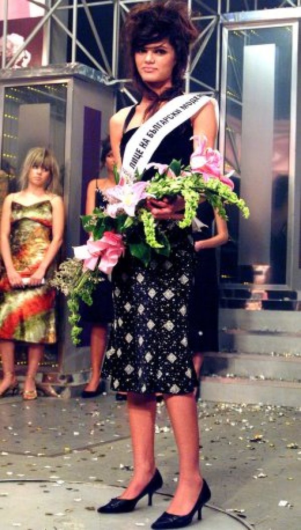 Диана Петрова победи в конкурса Лице на българския моден канал