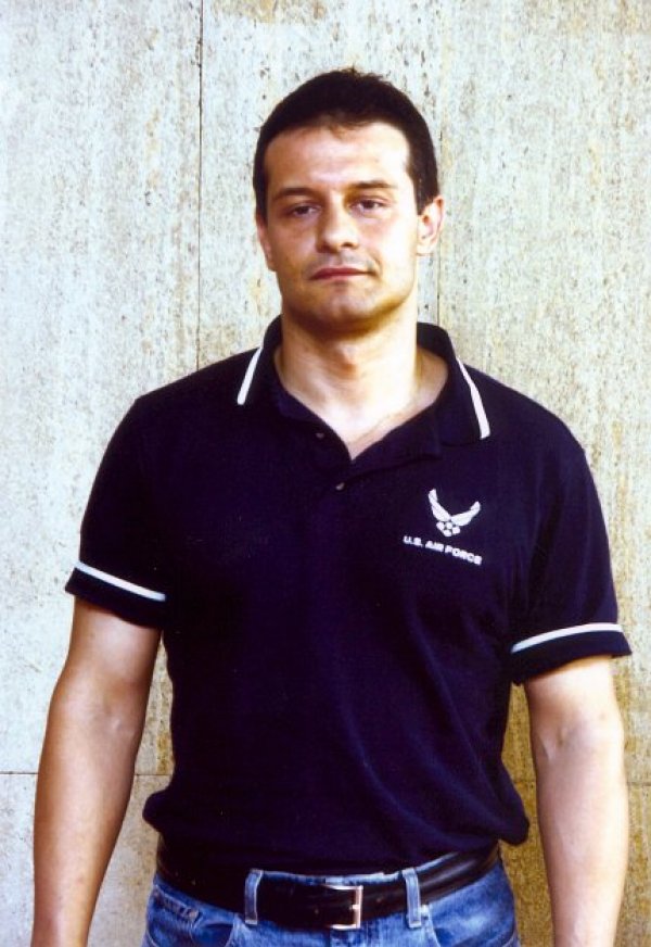 Георги Дренски, 31 годиниАвиоинженер, през последните 13 години е живял в САЩ. Вторият човек, свързан с летенето в Сървайвър. В първия истински герой стана Андрей. Сега Жоро работи к