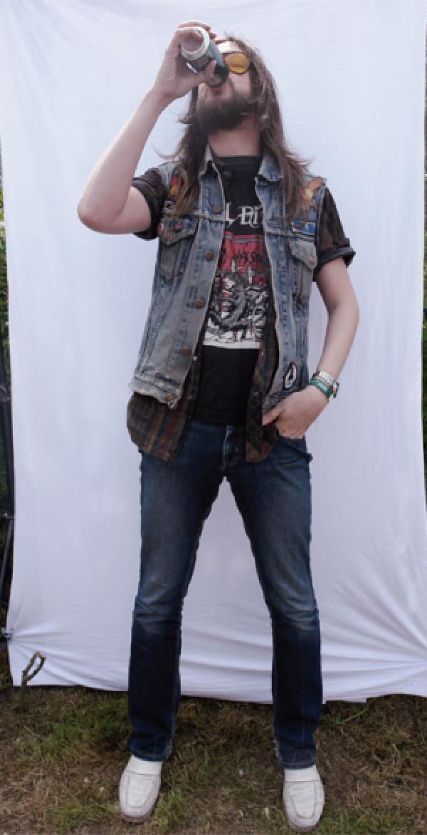 Rock'n Roll, baby! Добрите момчета не се обличат така.