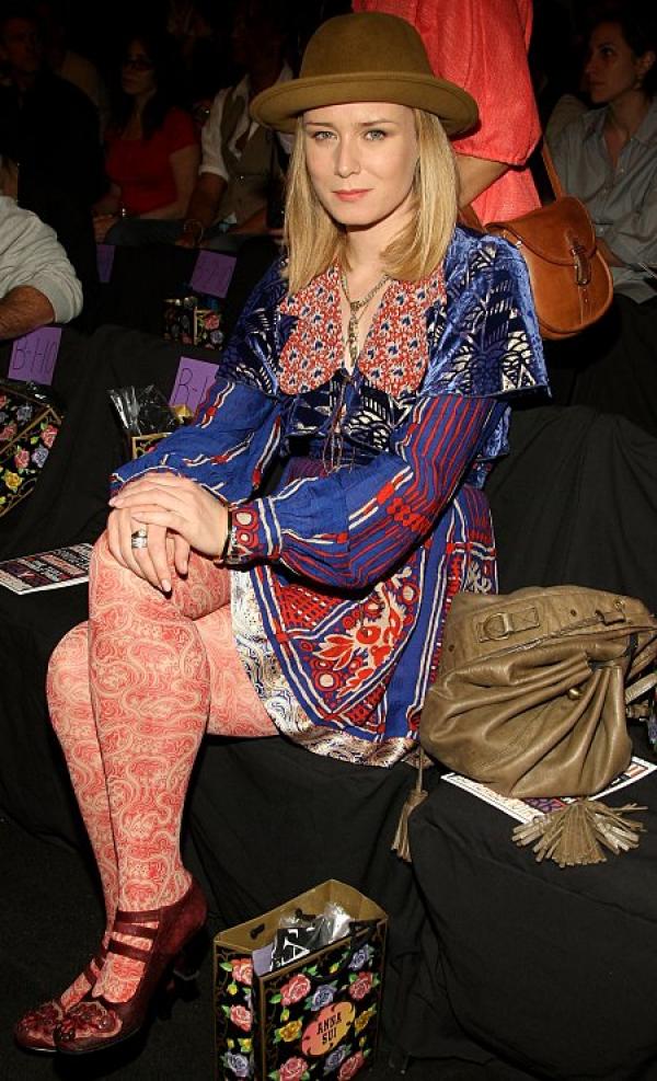 Пъстра и свежа на ревюто на Anna Sui, отново в Голямата ябълка.