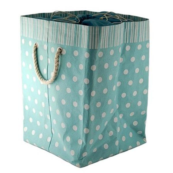 Можете да замените традиционния кош за пране с голяма кутия от твърд картон. На точки, разбира се.